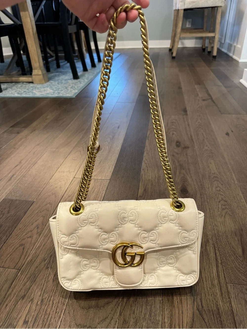 Gucci Cream GG Quilted Shoulder Bag with Gold Chain